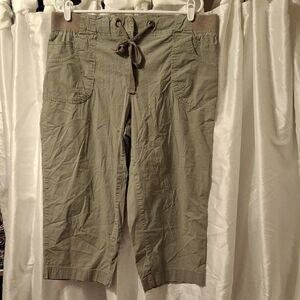 Counterparts Khaki Cargo Crops 16 💙💙💙💙
